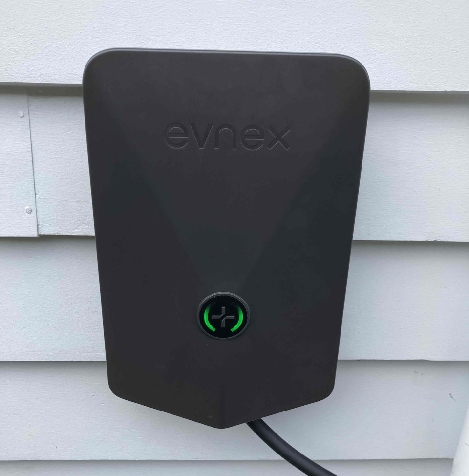 Evnex Fast Charger In