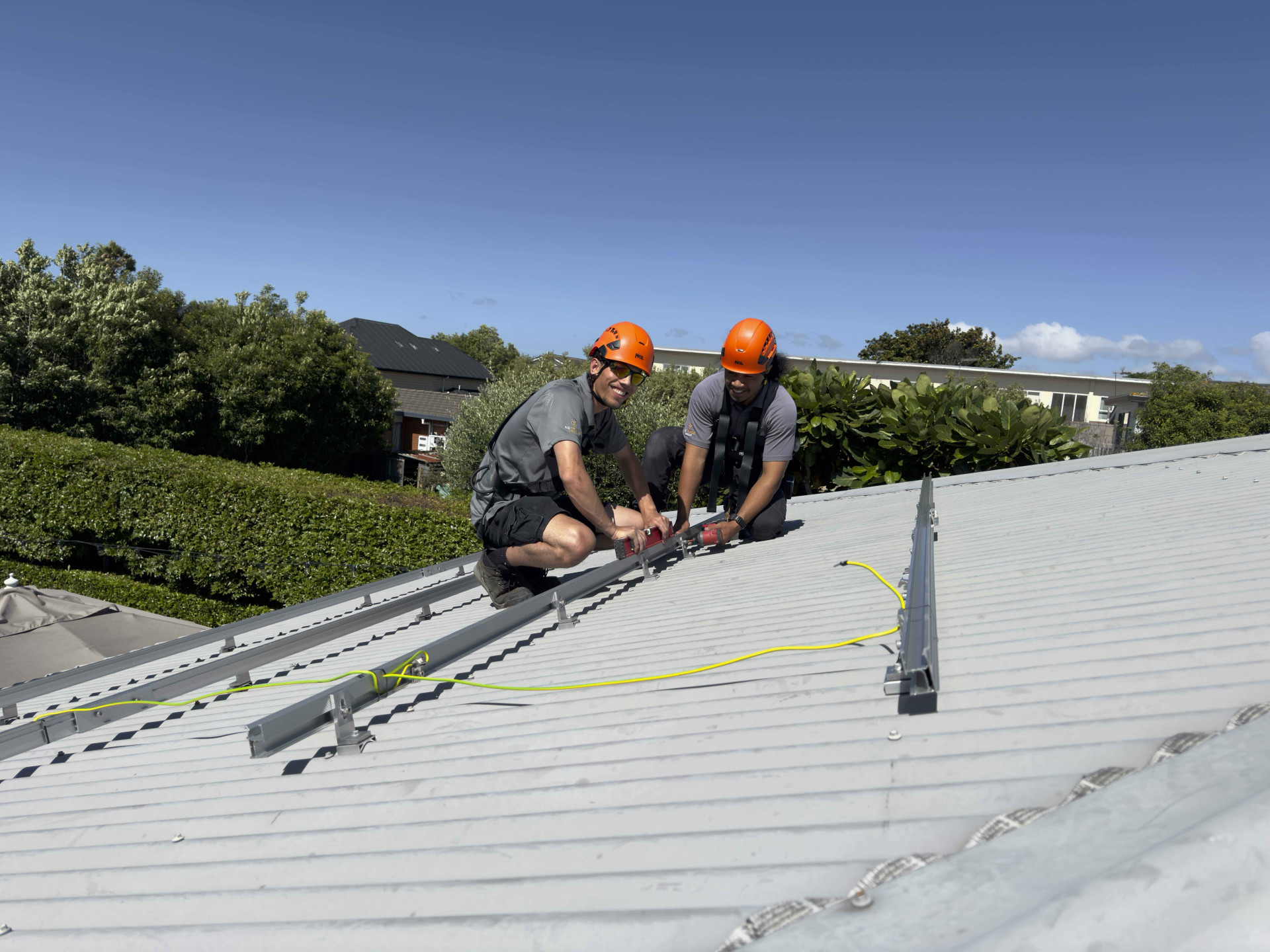 IMG 3749 roof solar install